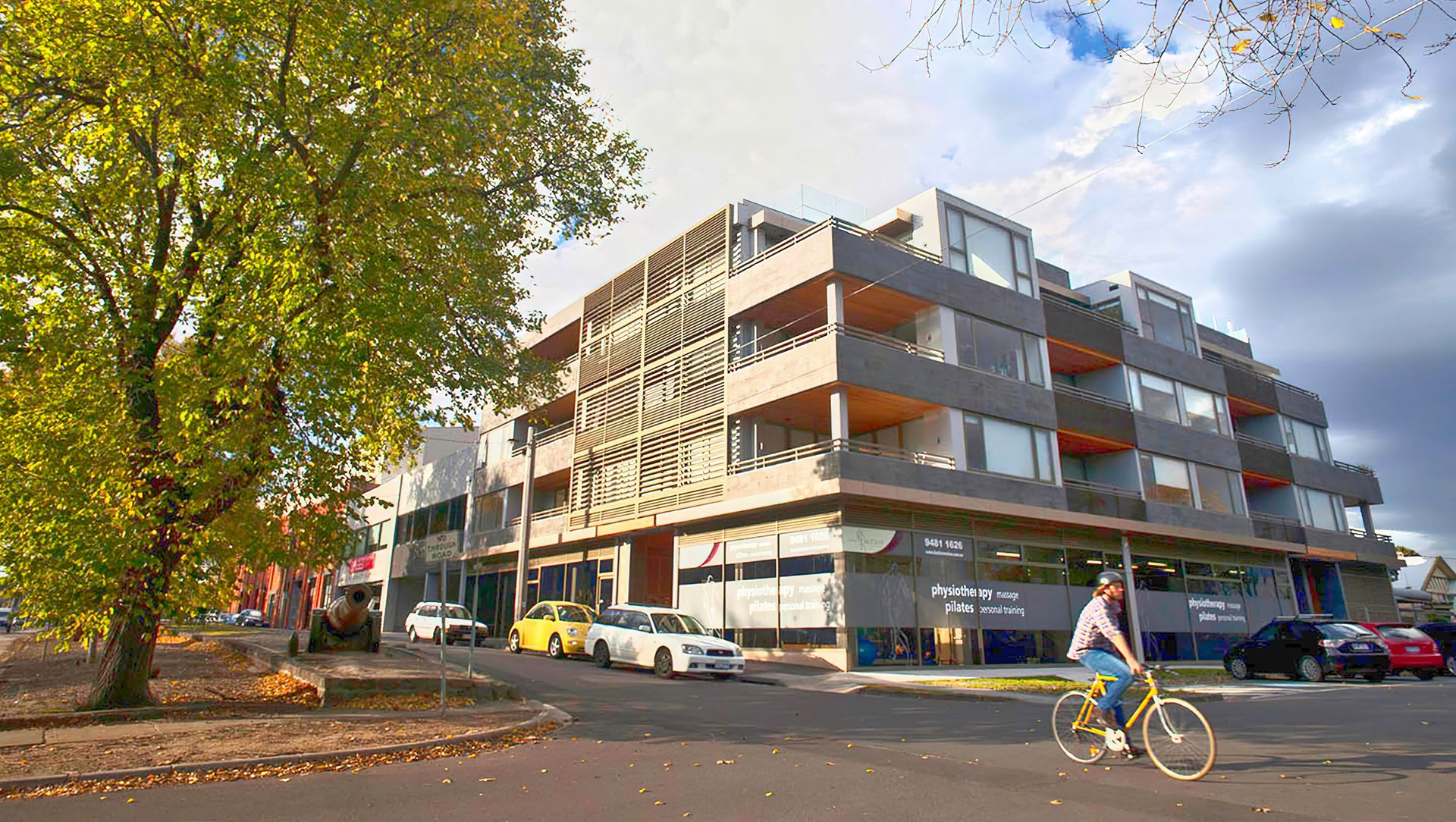 Gateway Apartments banner