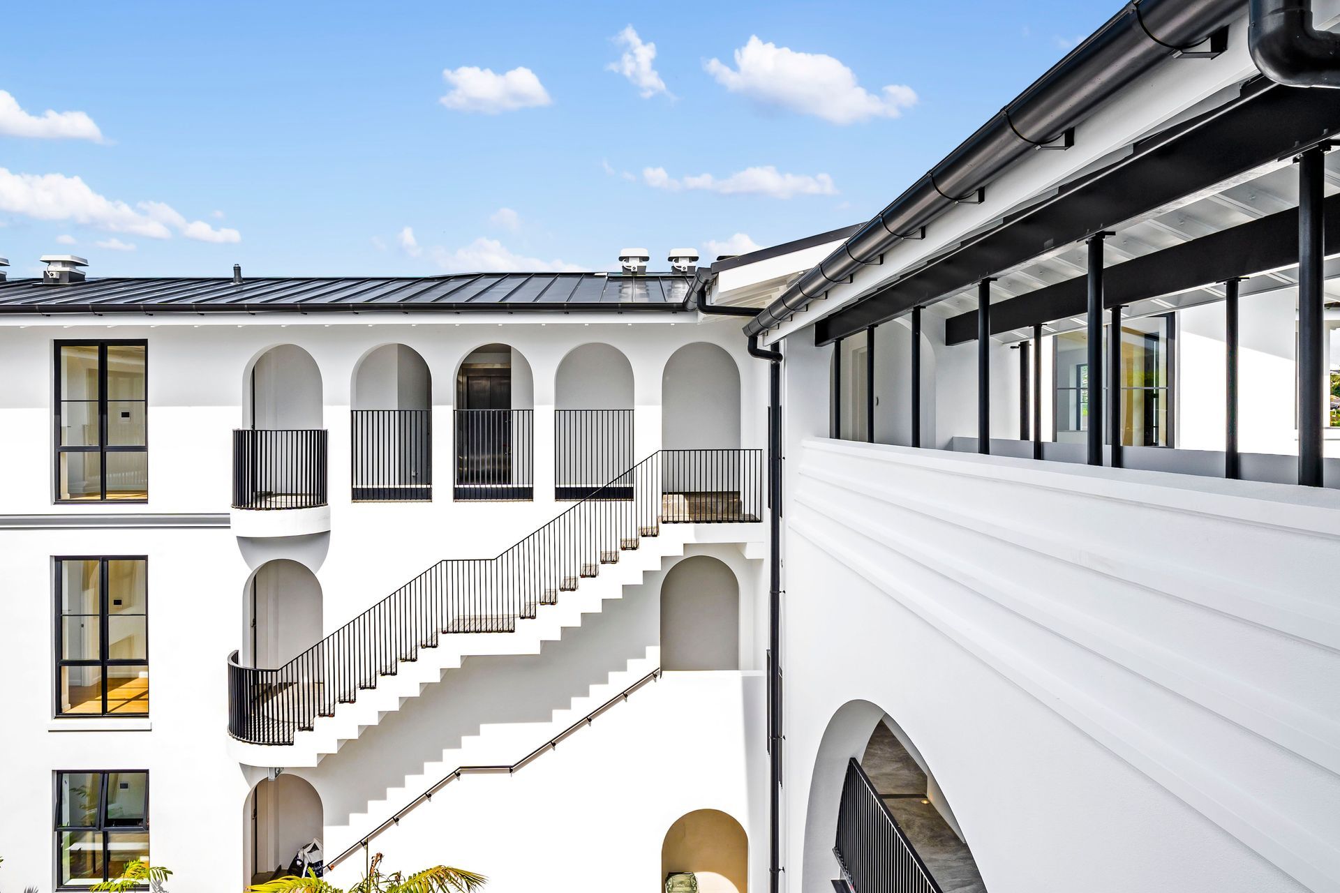 Product showcase: Fusing modern aesthetics with UNEX Finline balustrade at The Arches, Mission Bay