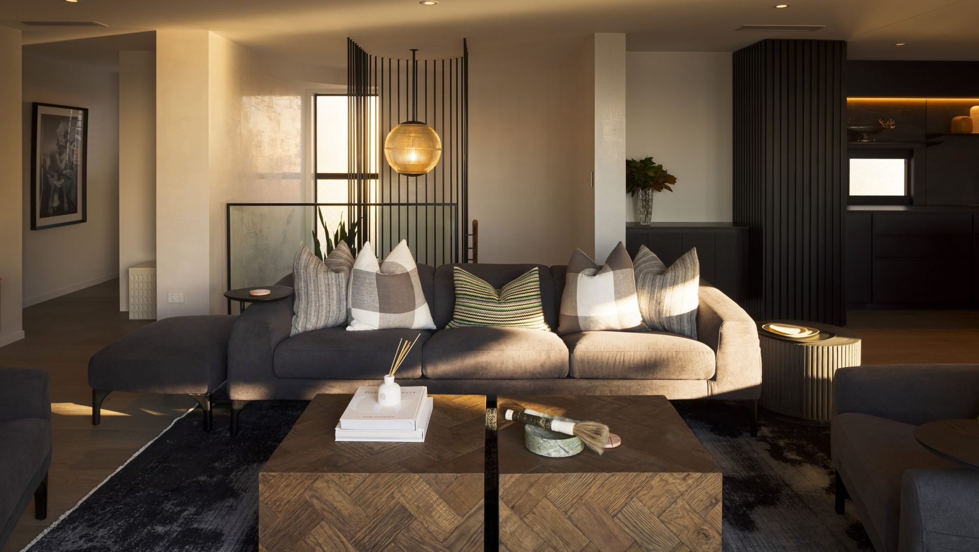 Richmond Apartment banner