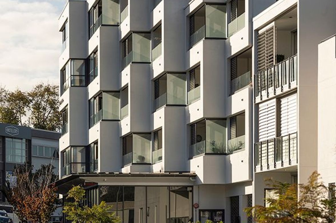 College Hill Apartments