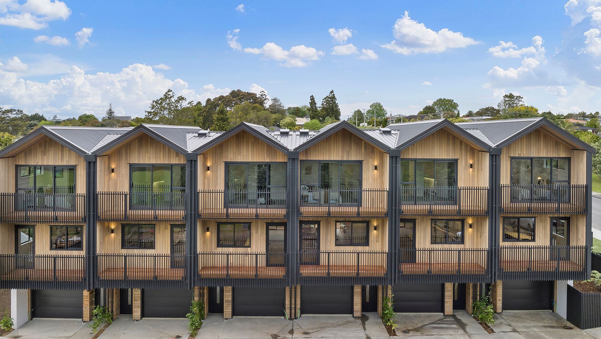CedarOne Evolve Vertical Cedar Cladding at Taipari Road banner