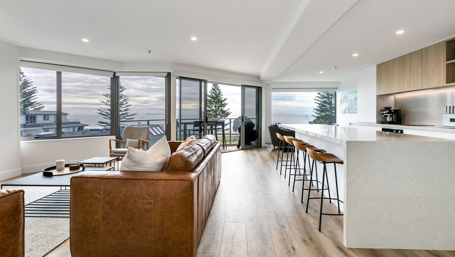 Adams Apartment banner