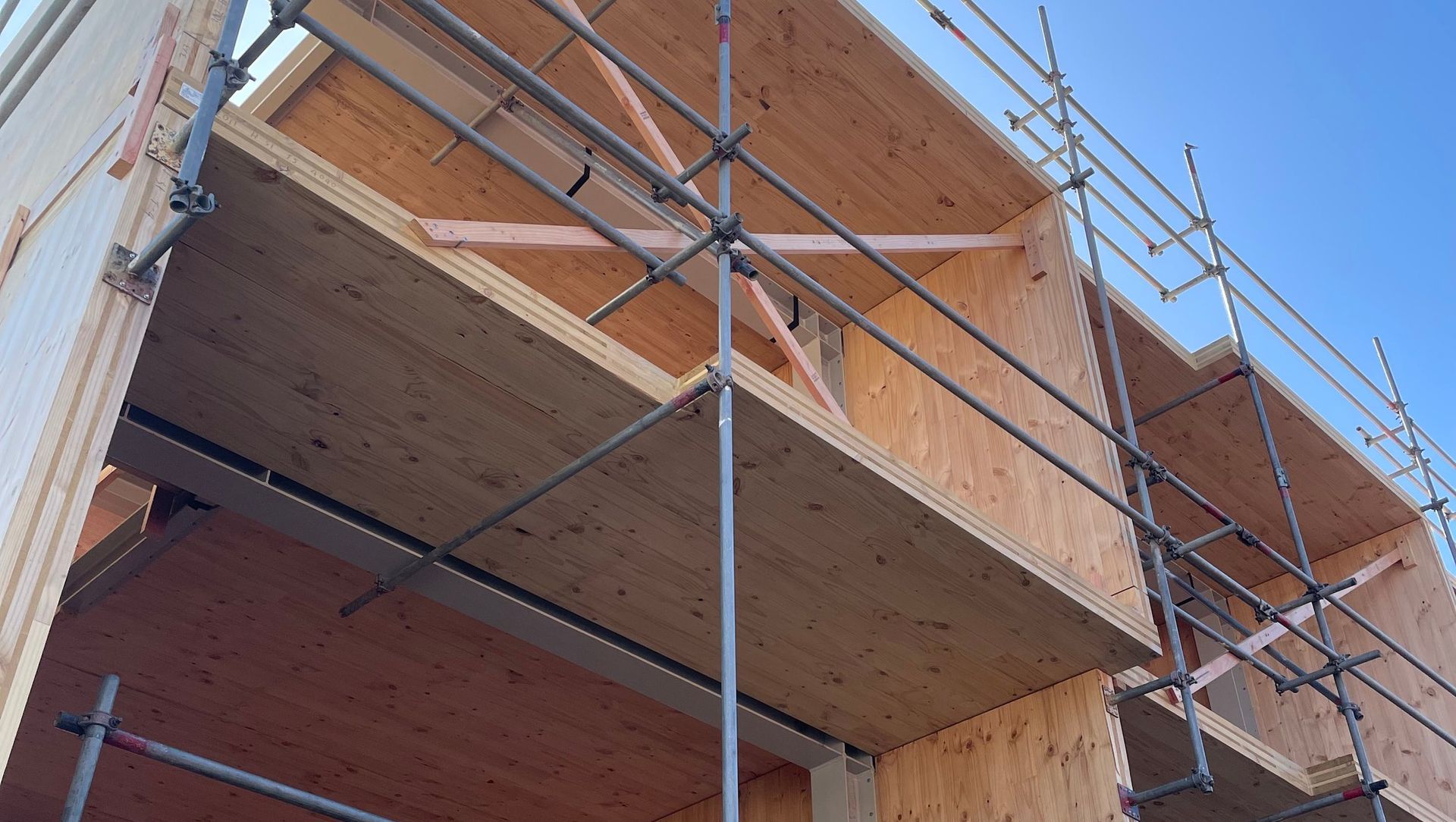 317 Apartments banner