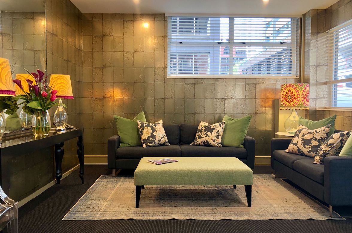 Gilmer Apartment Hotel