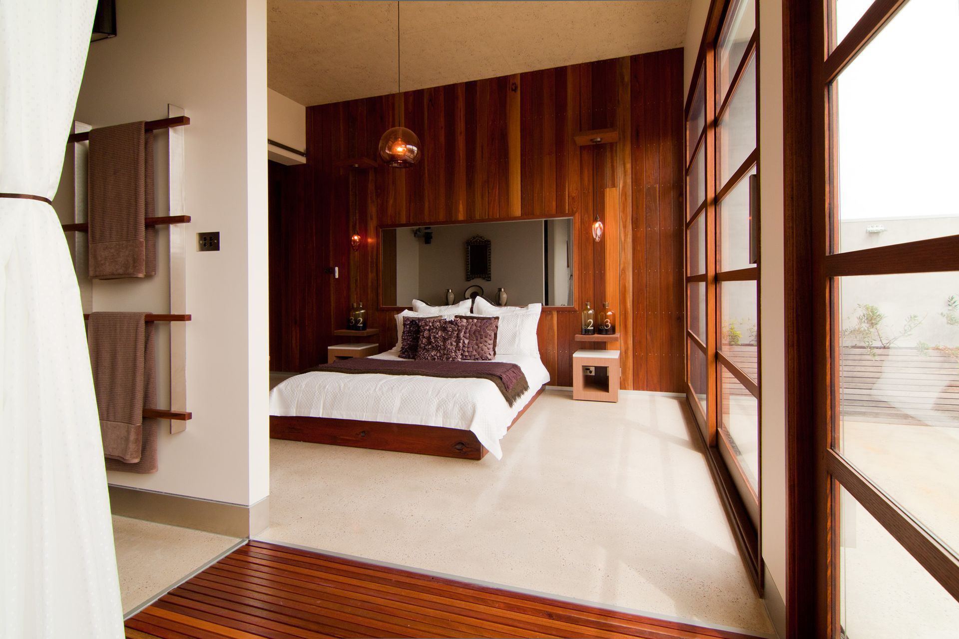 Photography: Jane McDougall