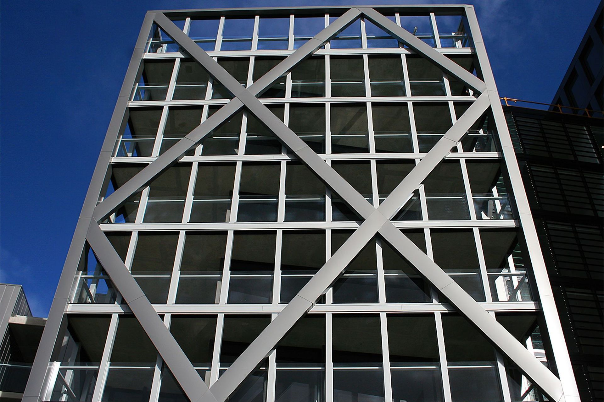 ##^^Riviere Apartments, Abbotsford - Interlocking Express / Flatlock - PVDF Aluminium