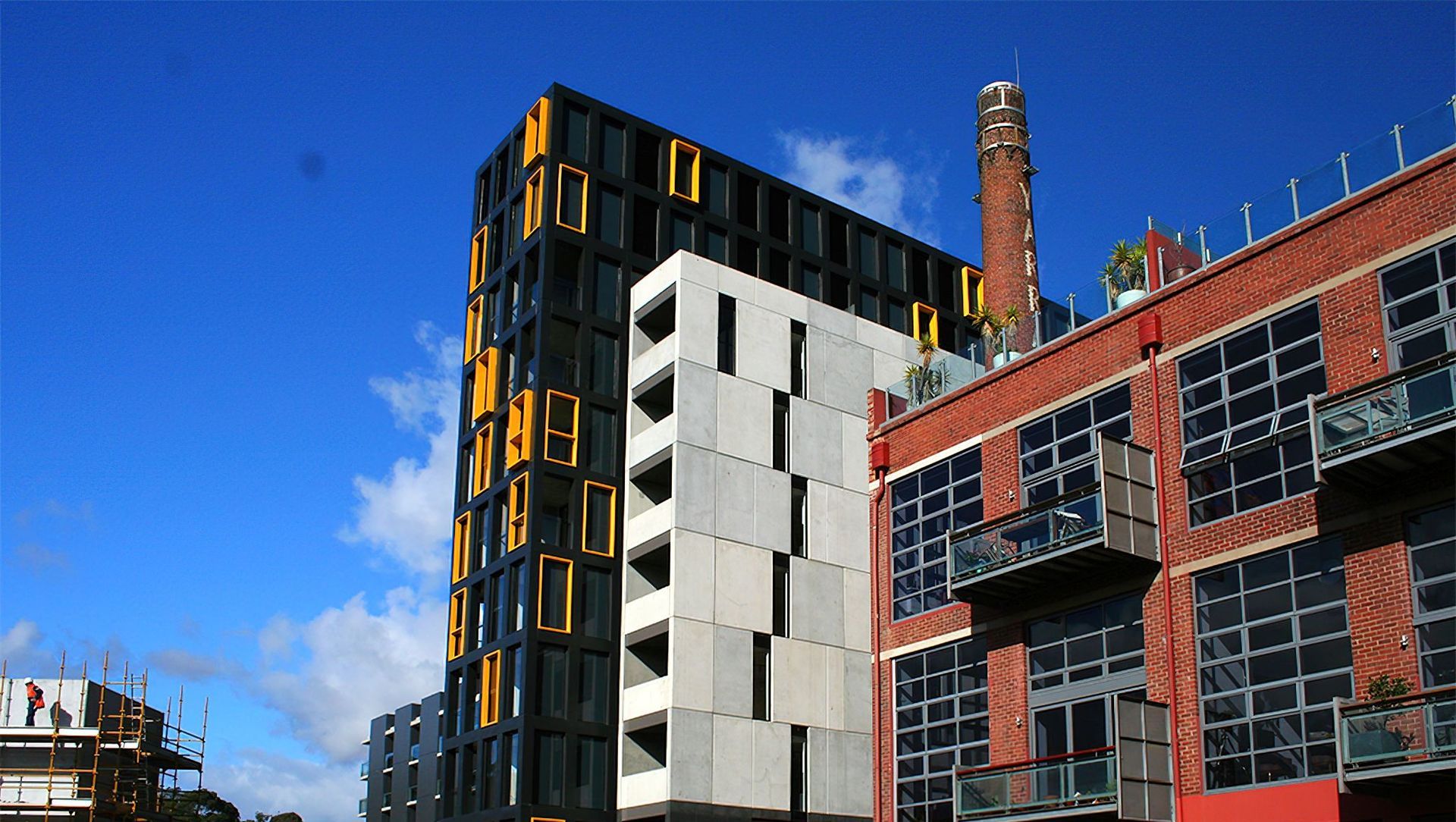 Riviere Apartments, Abbotsford banner