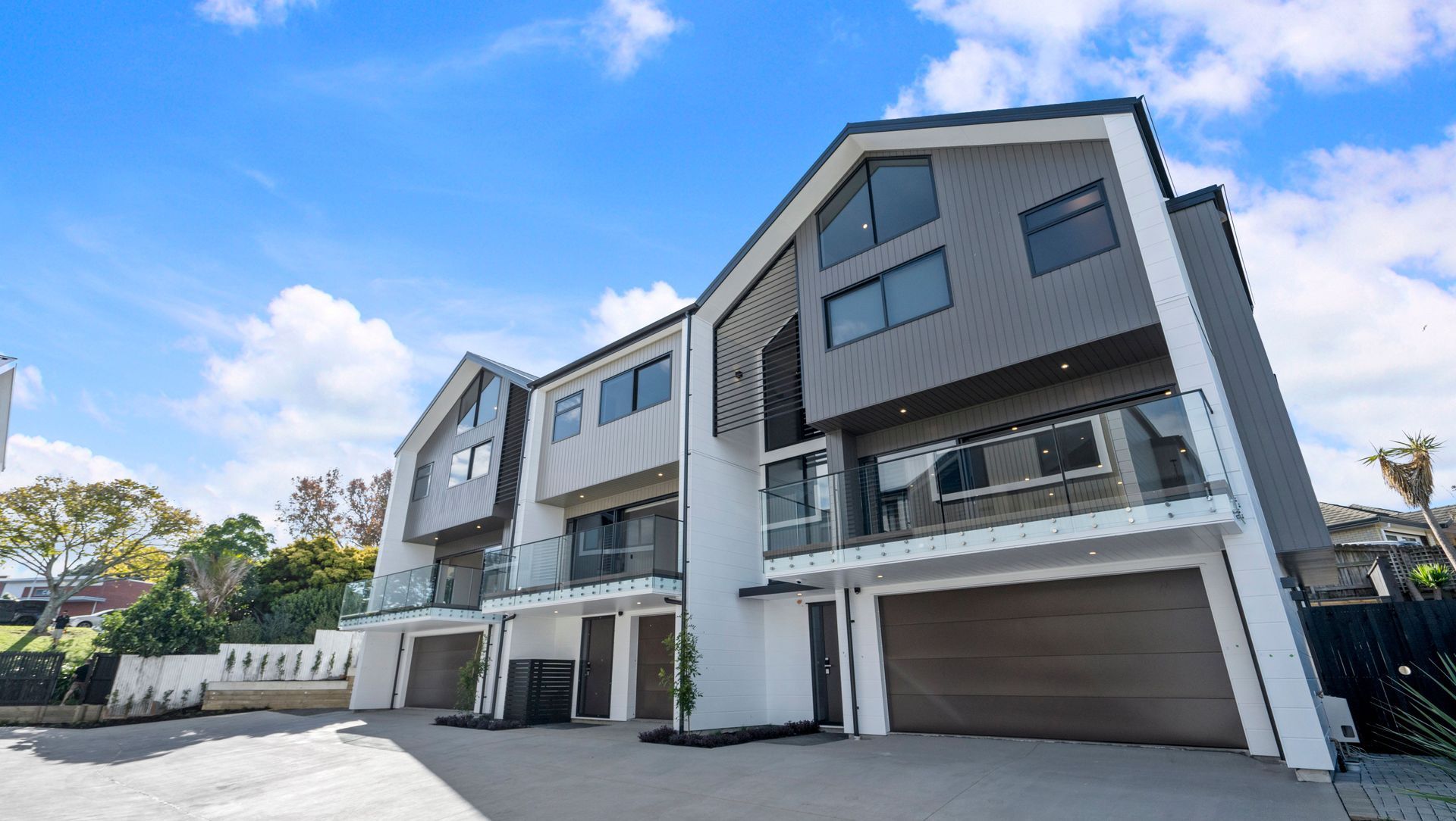 Abercrombie Mews banner