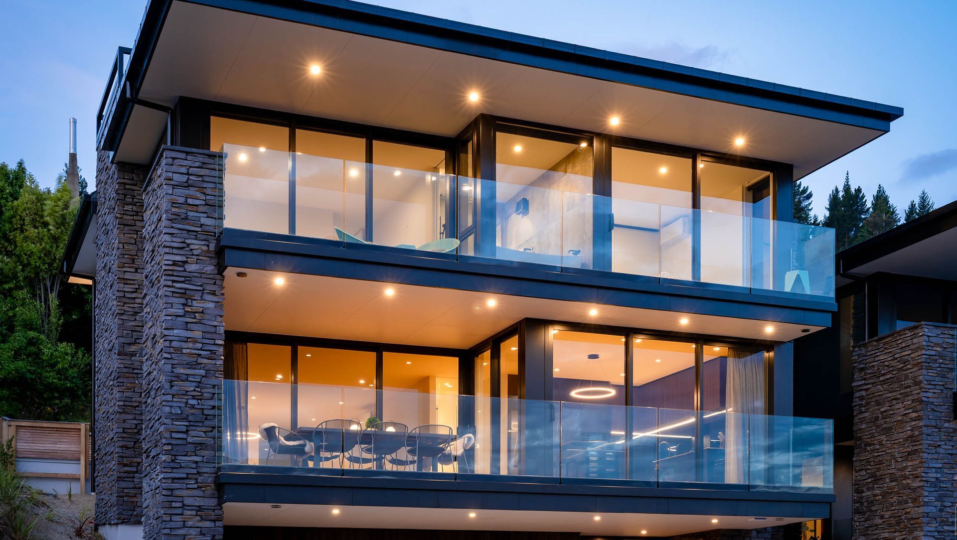 Wakatipu Heights banner