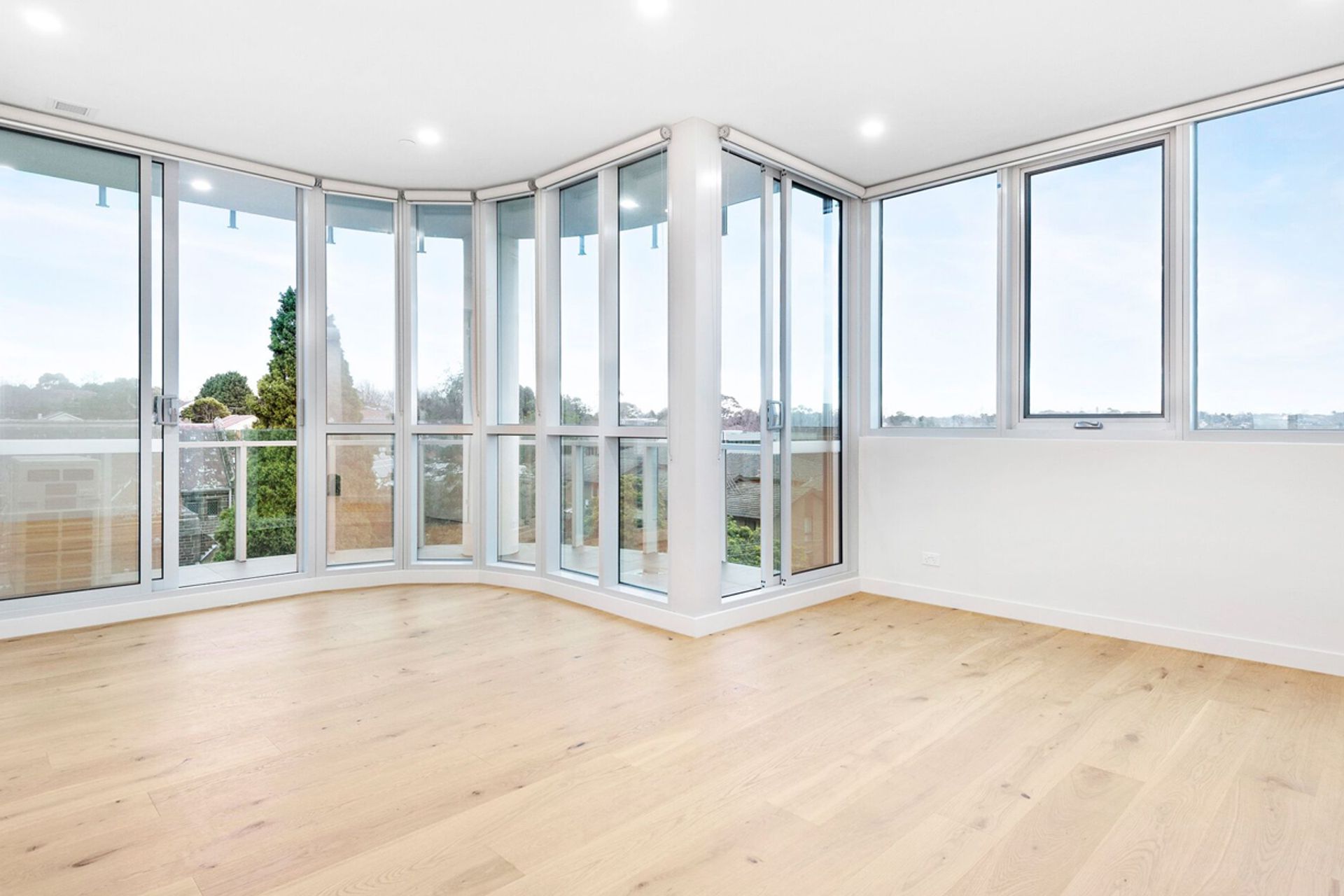 Glen Iris – Burke Rd