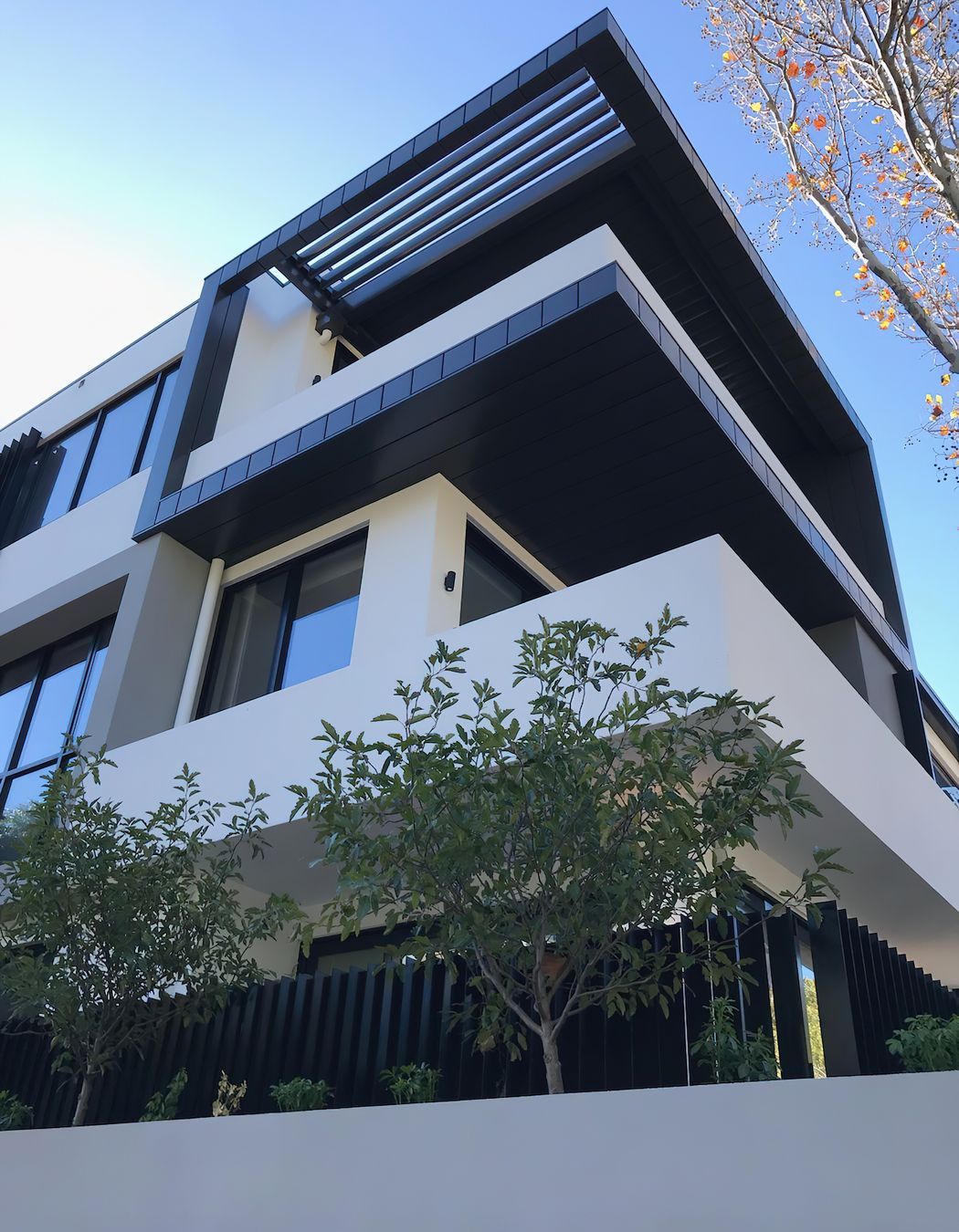 ##Well St, Brighton VIC - Express Panels - Colorbond Monument