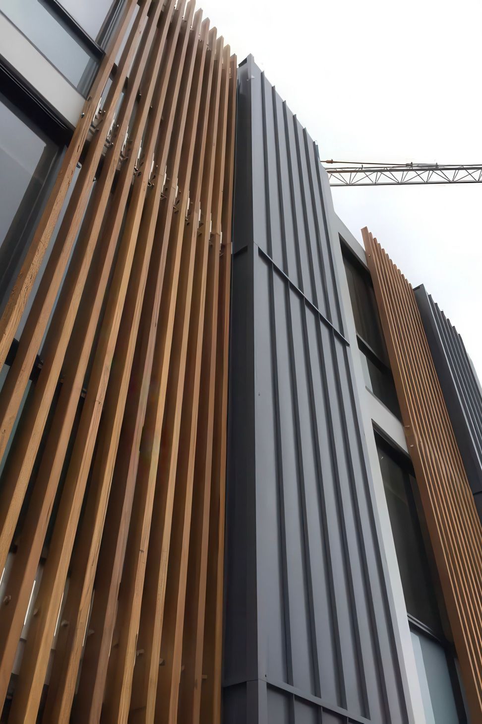 archipro-Wooden-Panels-Compliment-Nailstrip-Panels-Perfectly.jpg