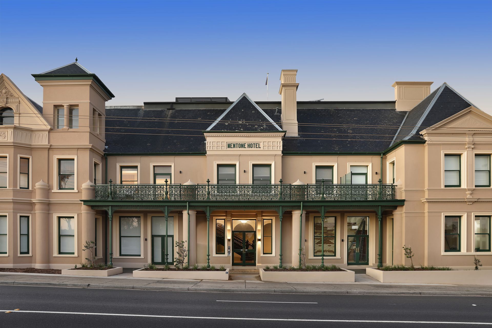 Mentone Beach Townhouses and Apartments
