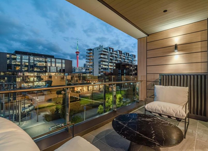 Madden, Wynyard Quarter