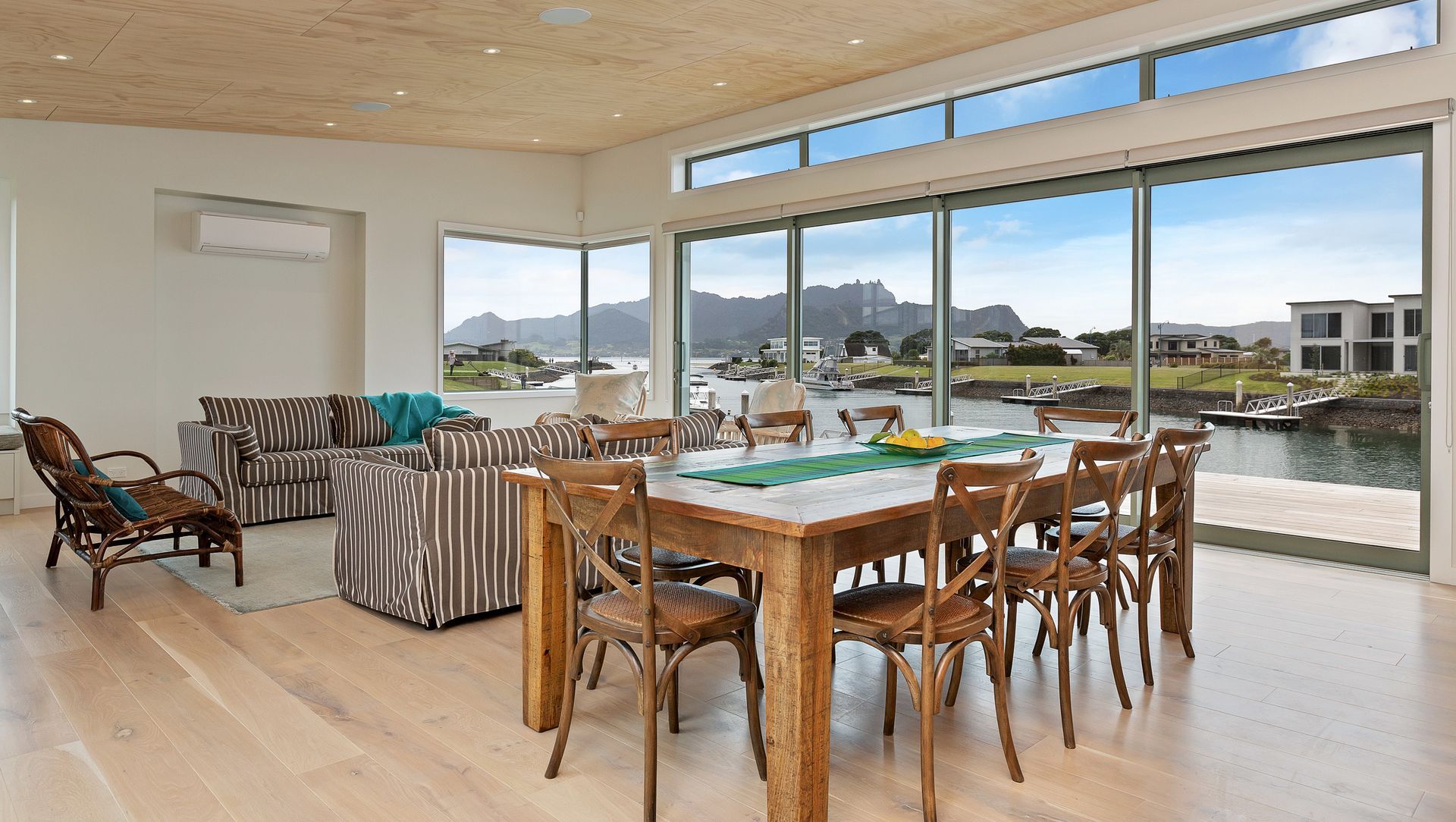 Marsden Cove- Northland / Luxury / Beach House / Outdoor Living / New Build by Cogan Custom Homes banner