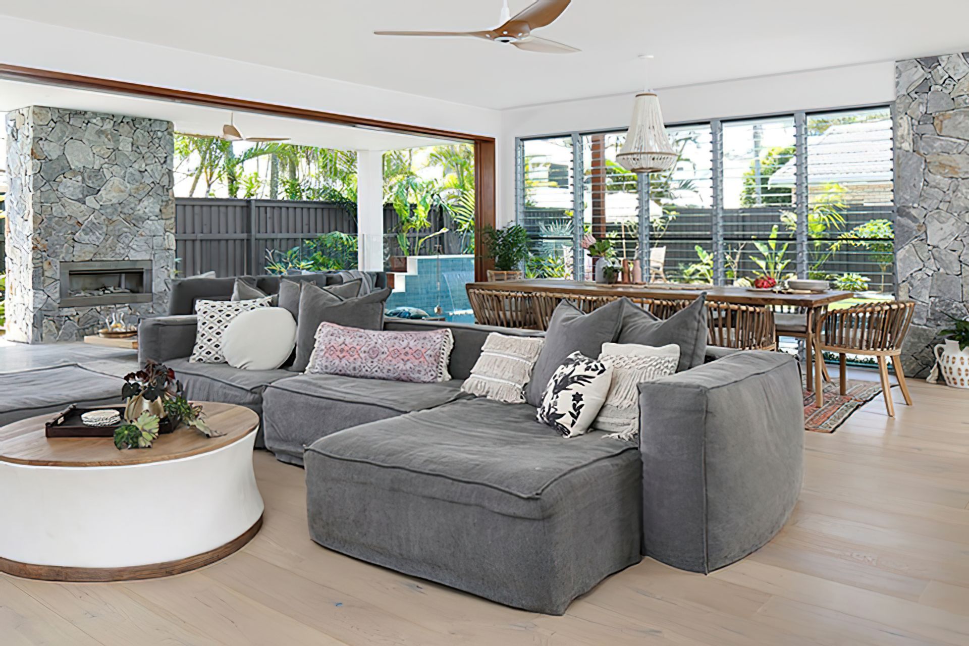 Photography: Anastasia Kariofyllidis