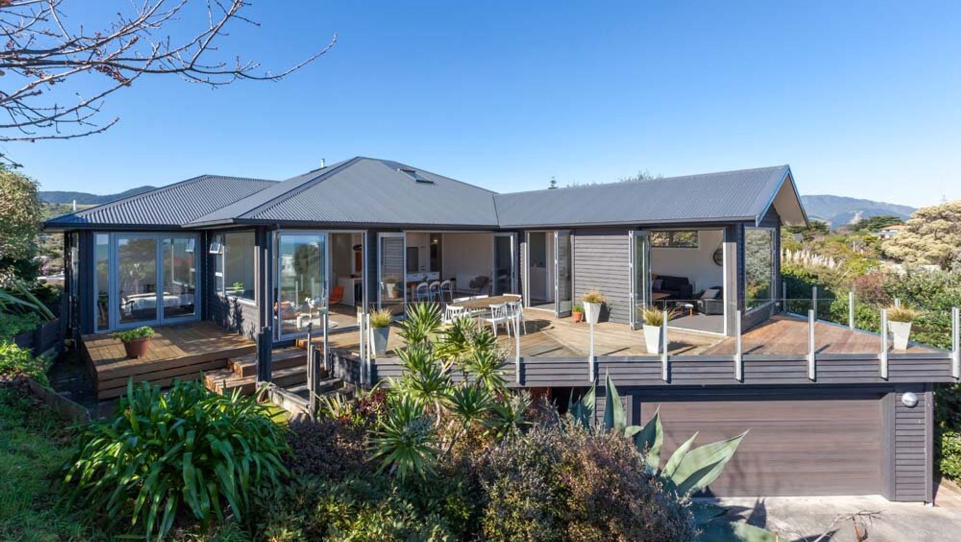 Rosetta Beach House banner