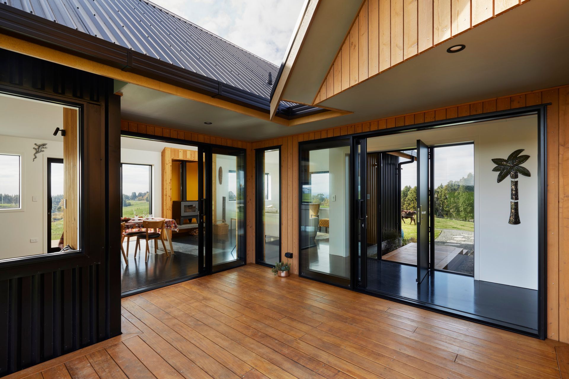 Te Ngahere a Kataraina - Kathy's forest house