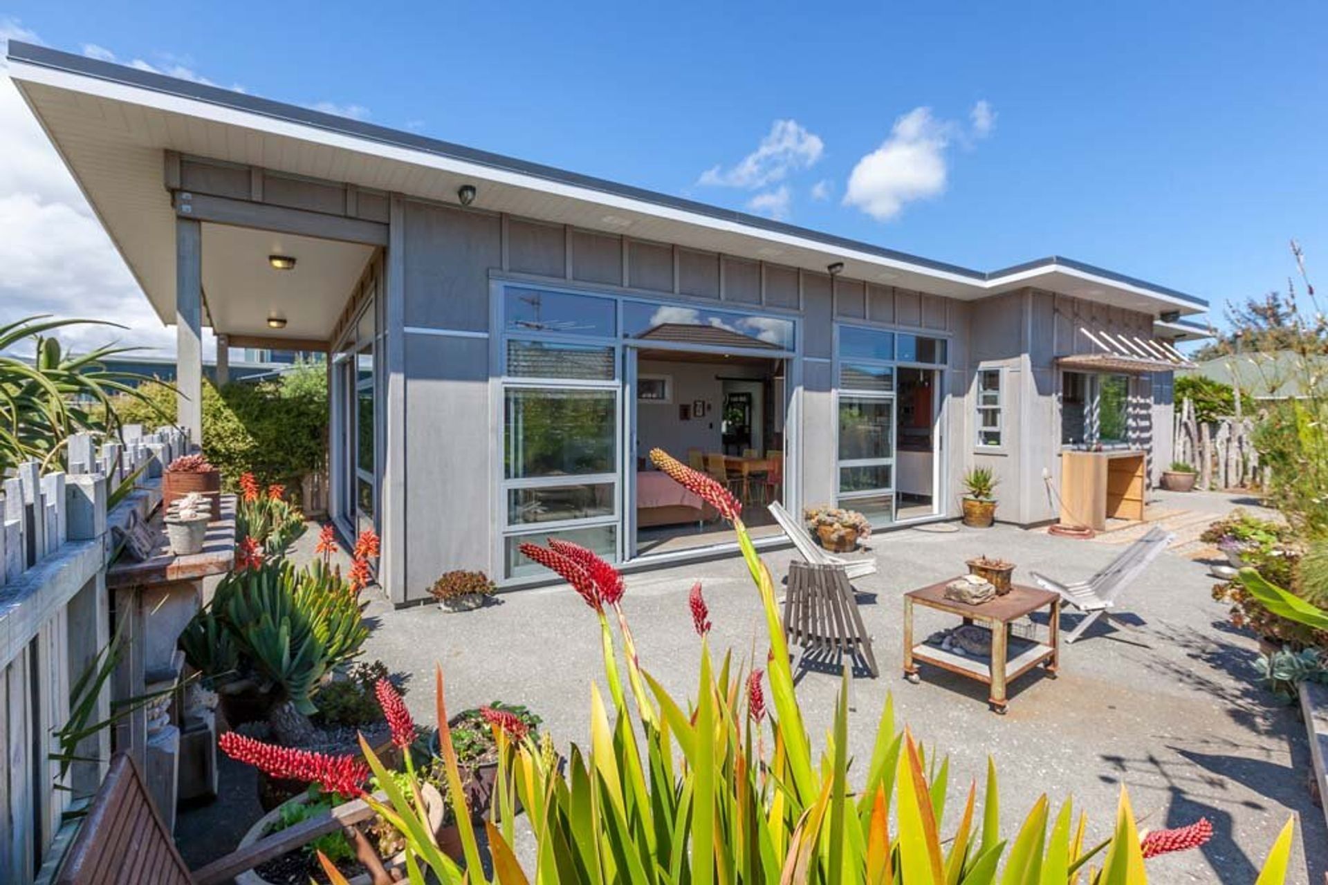 Waikanae Beach House