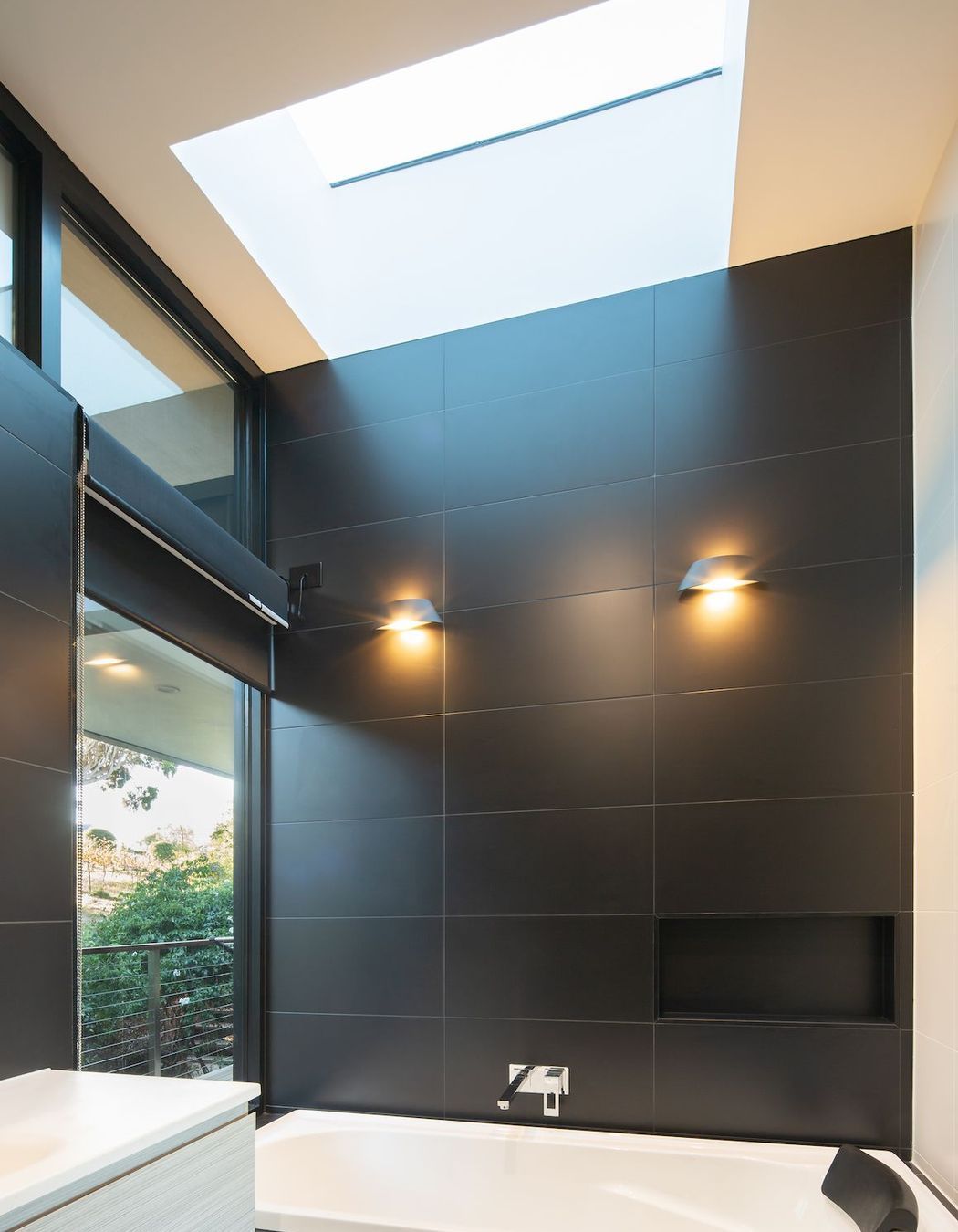 Bonnie Beach Residence