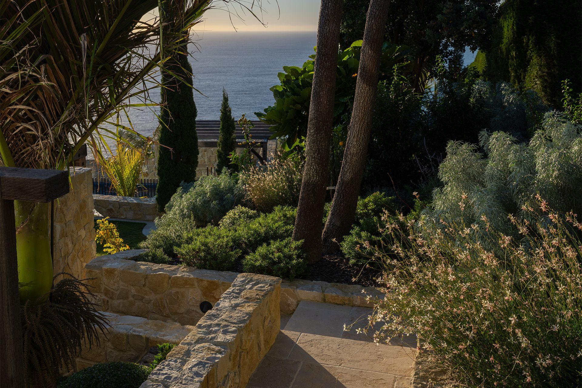6500-Mediterranean-House-Whitaker-Architects-Devitt-low-res-edit-5.jpg