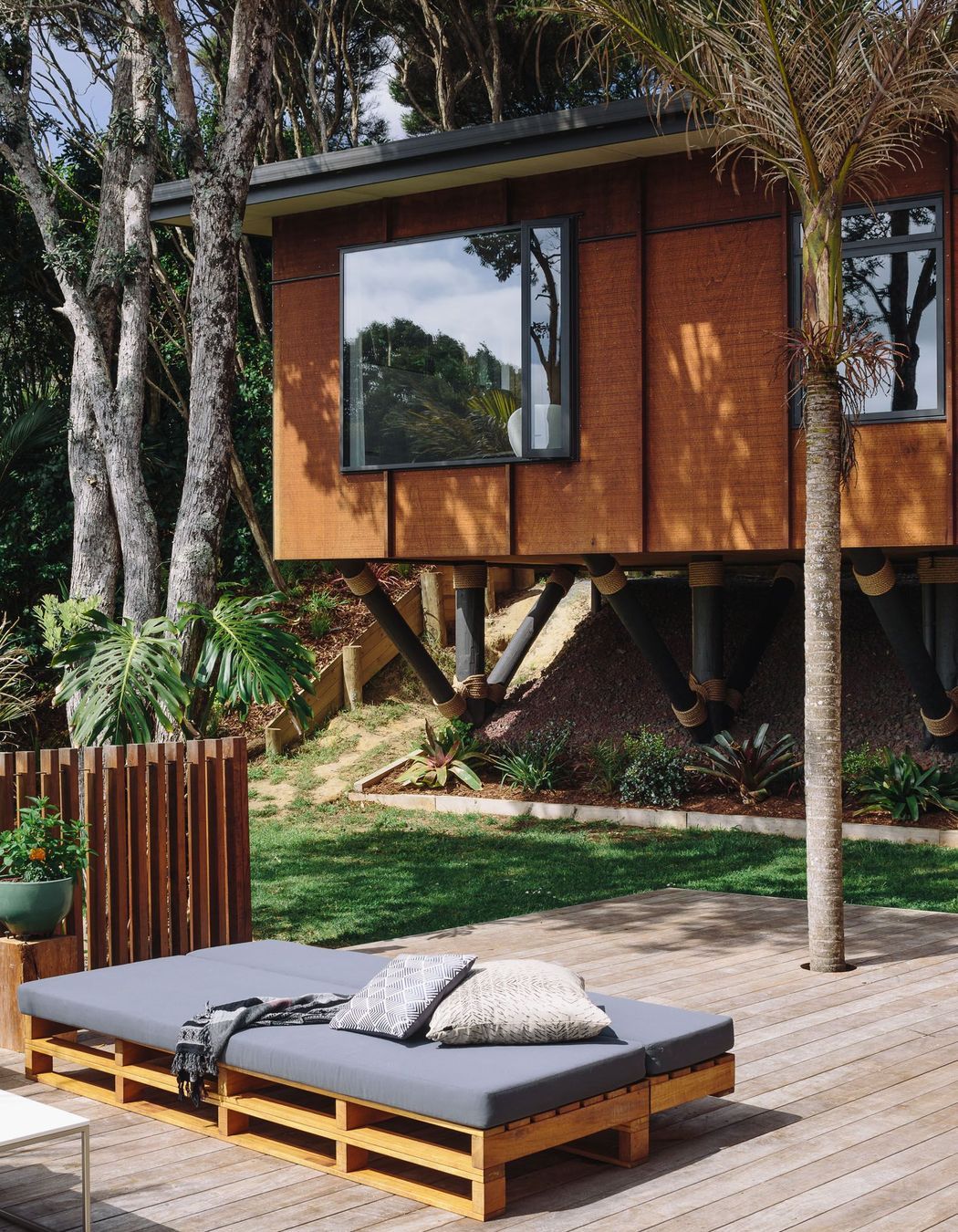 Motutara Leitch House, Muriwai