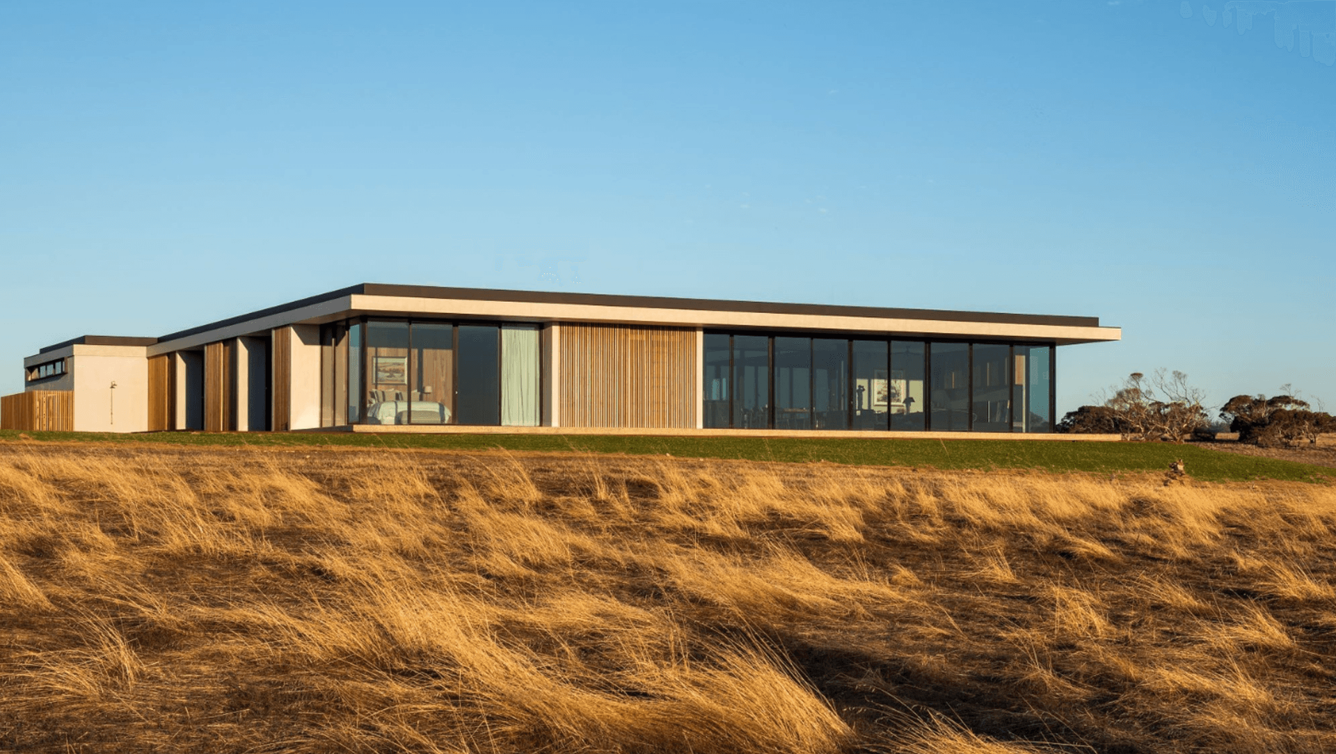 Hawks Nest Residence banner