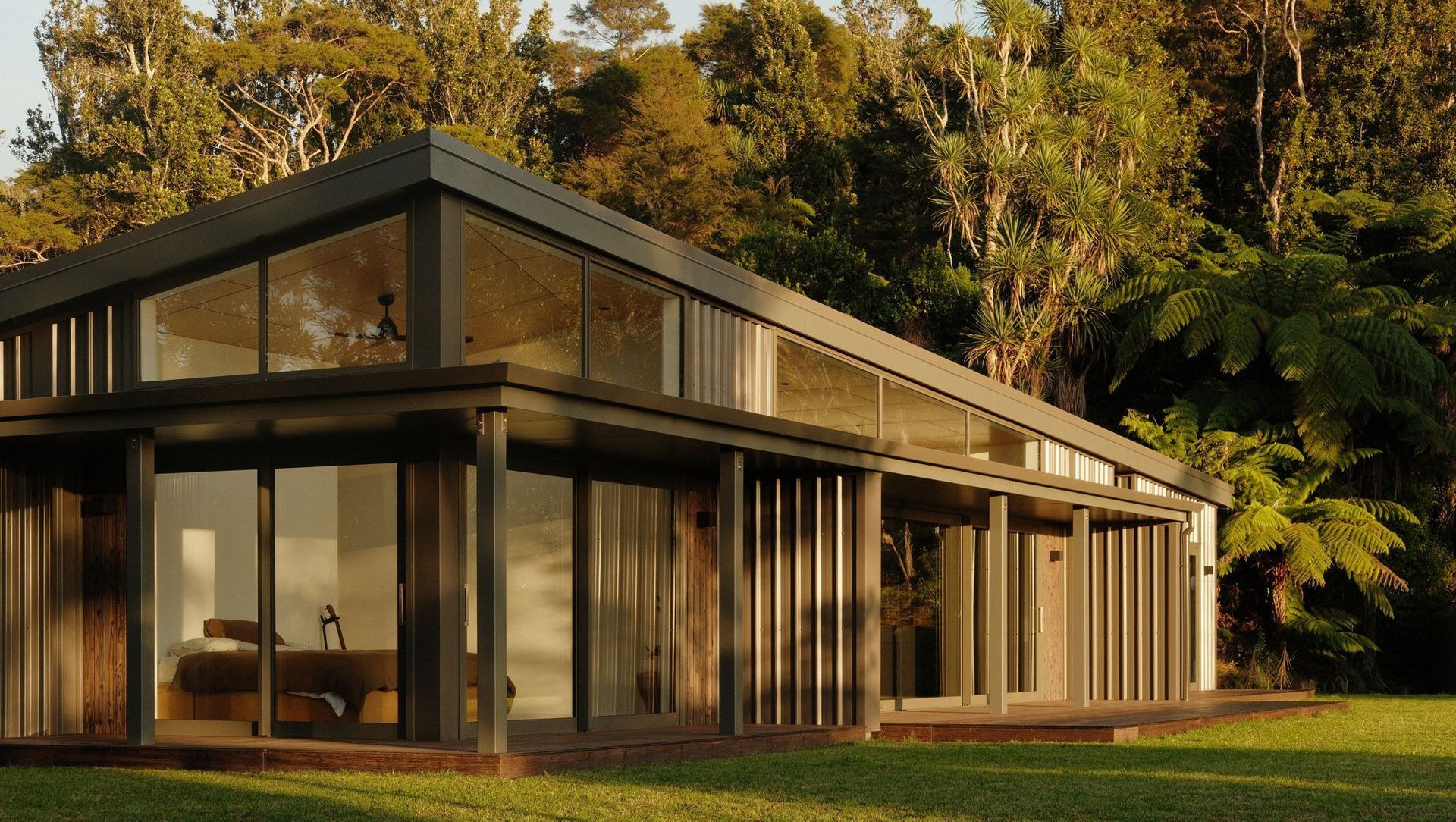 Kokako Heights Whare banner