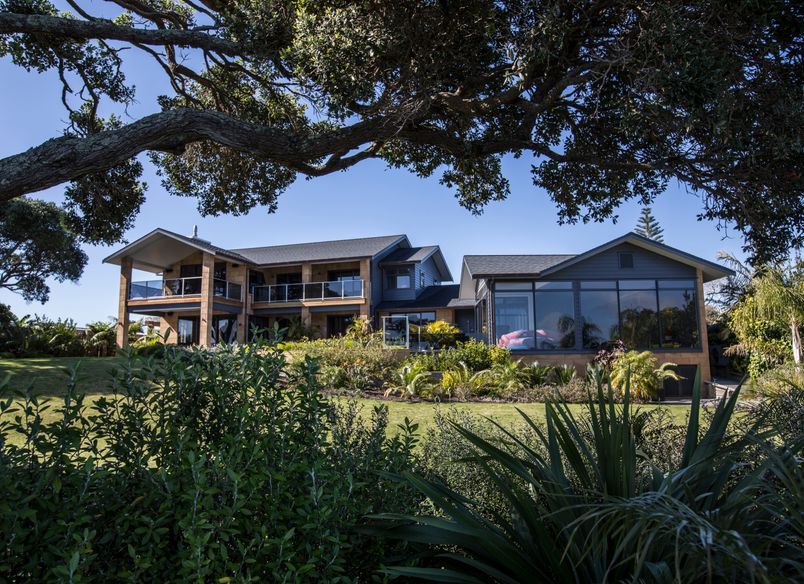 One Tree Point- Northland- Waterfront / Luxury / Beach House / Outdoor Living / New Build  by Cogan Custom Homes
