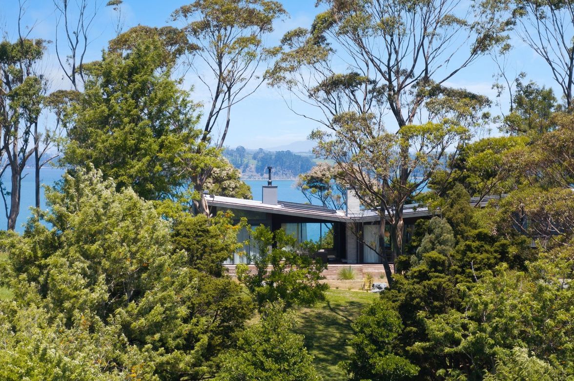 Baddeleys - Beach House