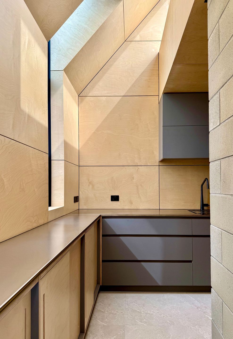 IMG0809-1-ap-compressed.jpg