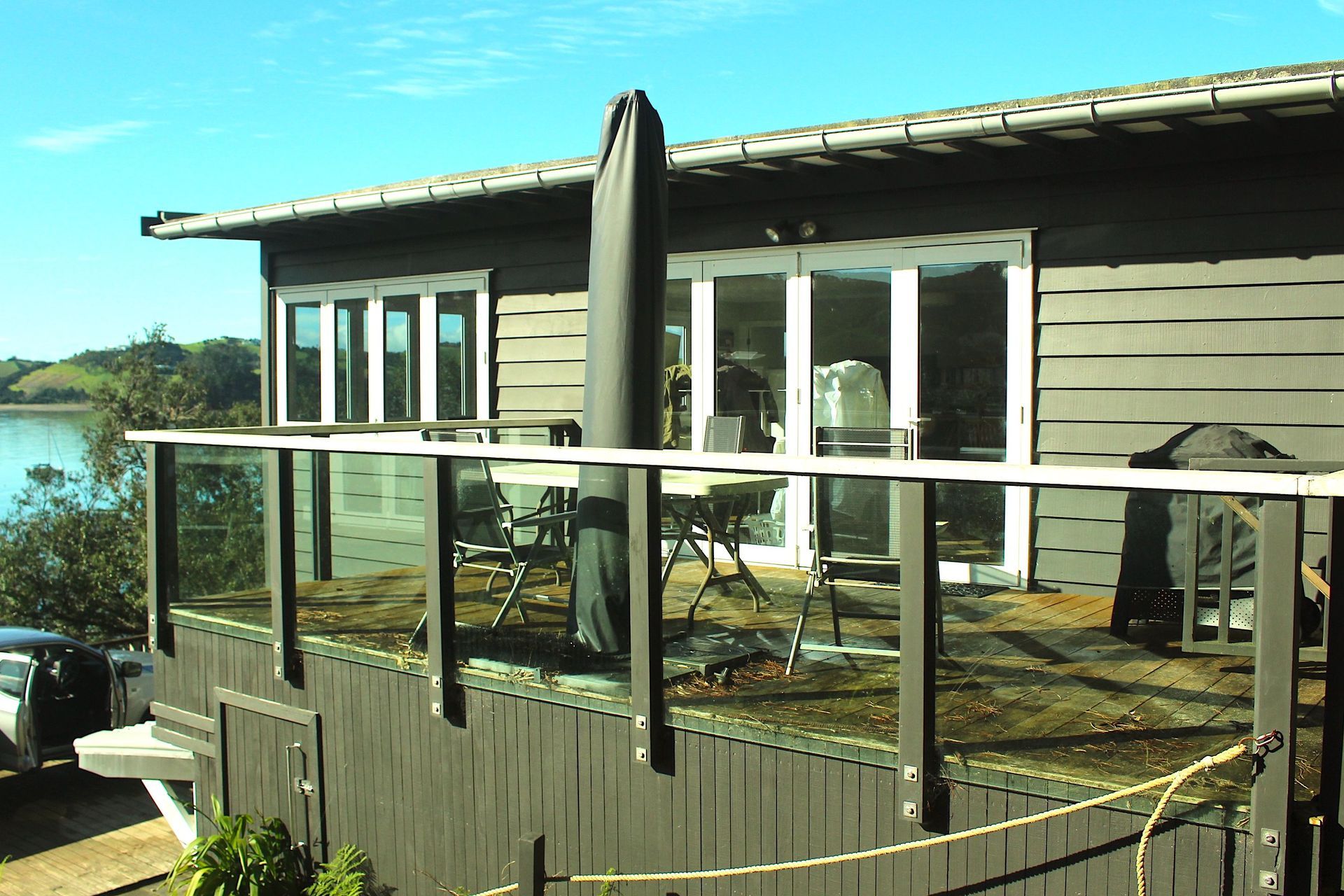 Pohutukawa, Omiha, Waiheke Island