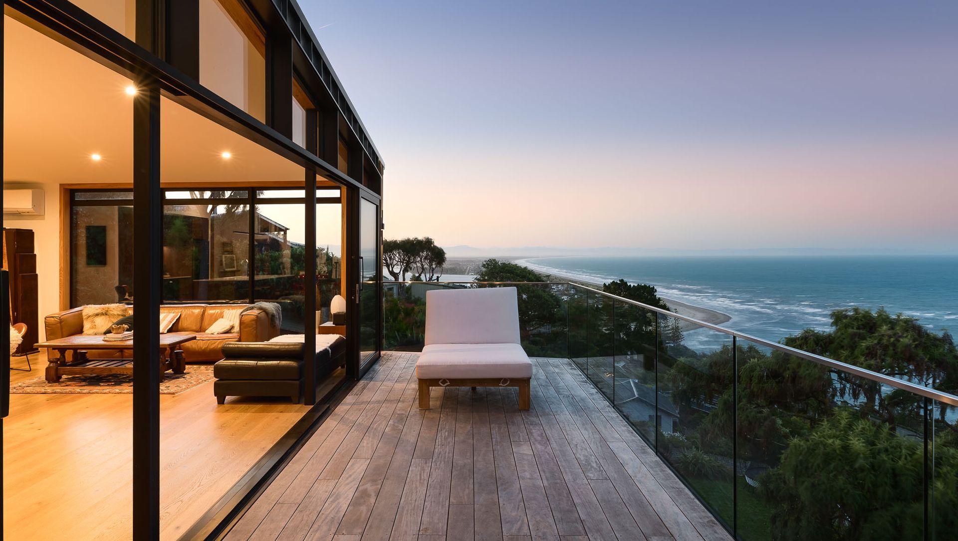 Panorama Road banner