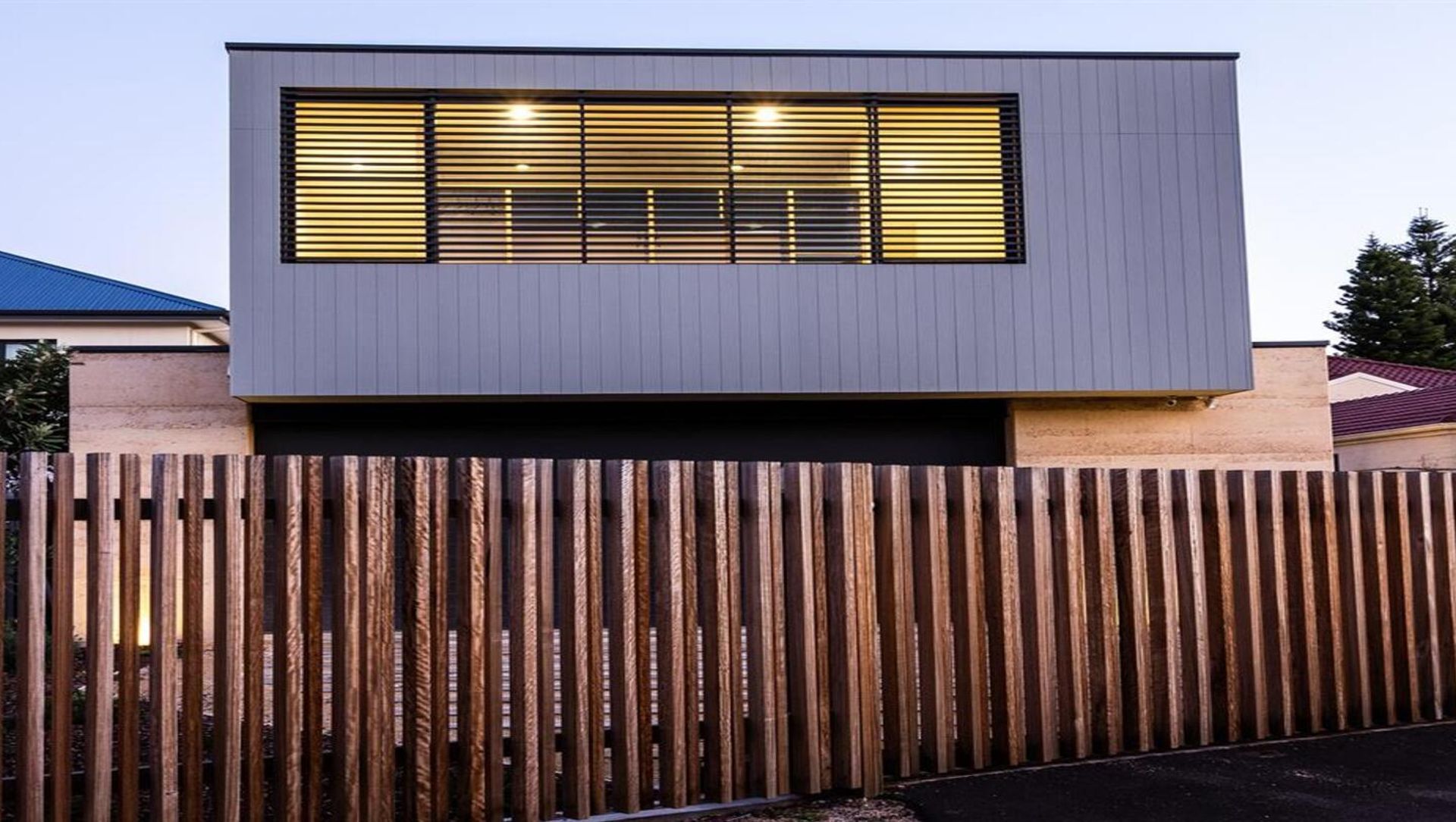 Ocean & Earth banner