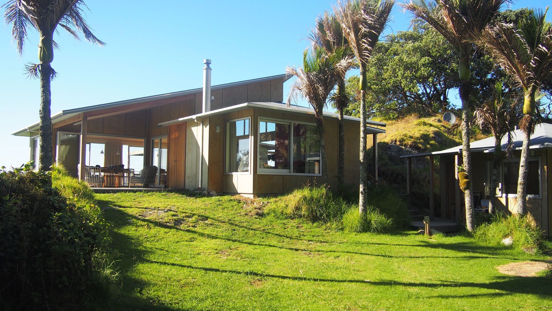 Barnett House banner