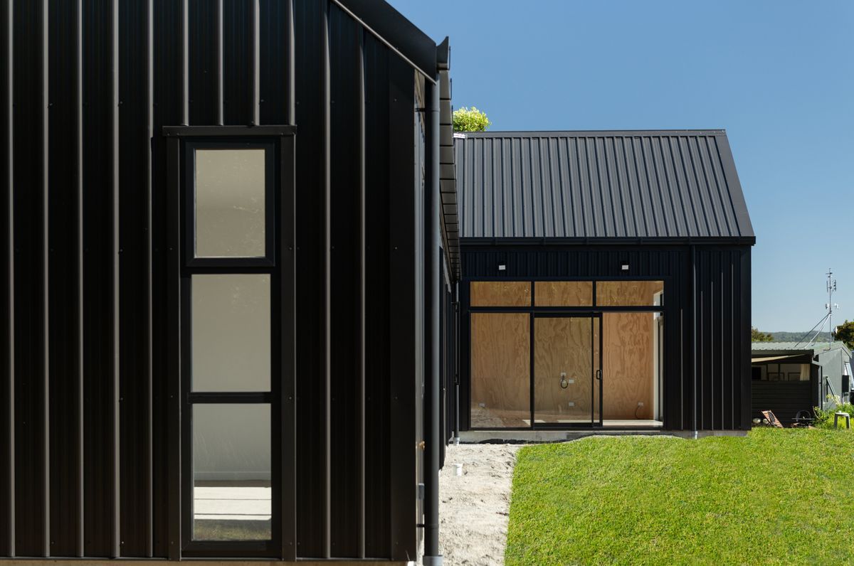 Pahoia Beach Barn