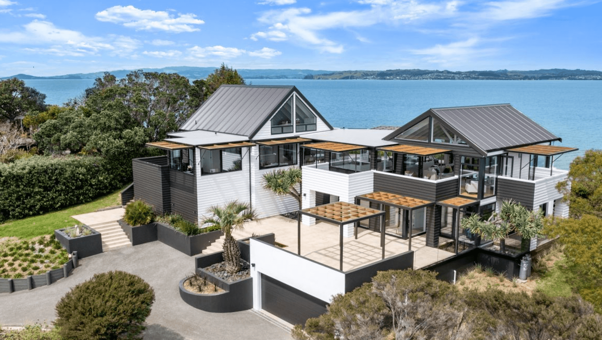 Kennedy Point House - Waiheke Island banner