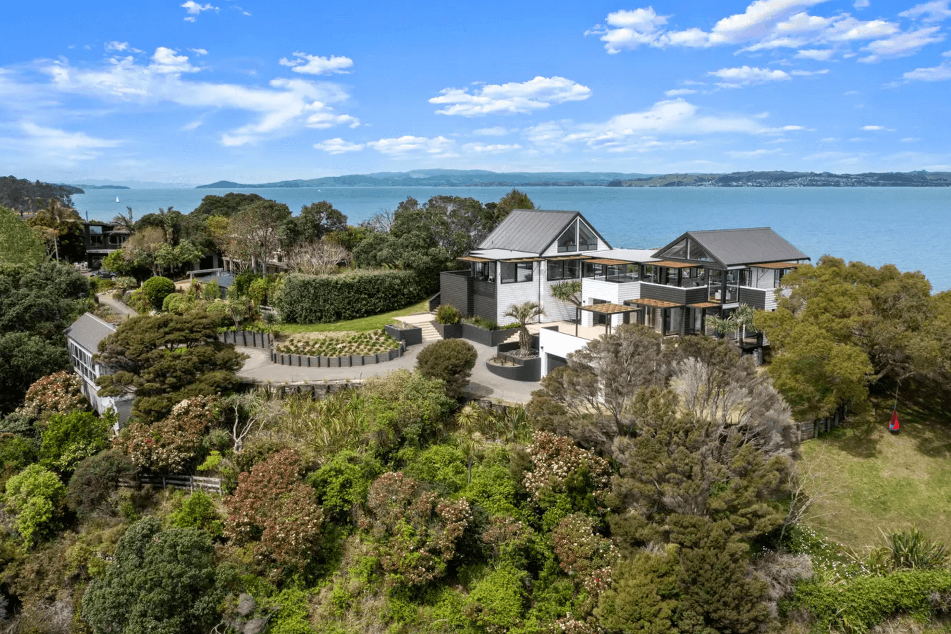 Kennedy Point House - Waiheke Island
