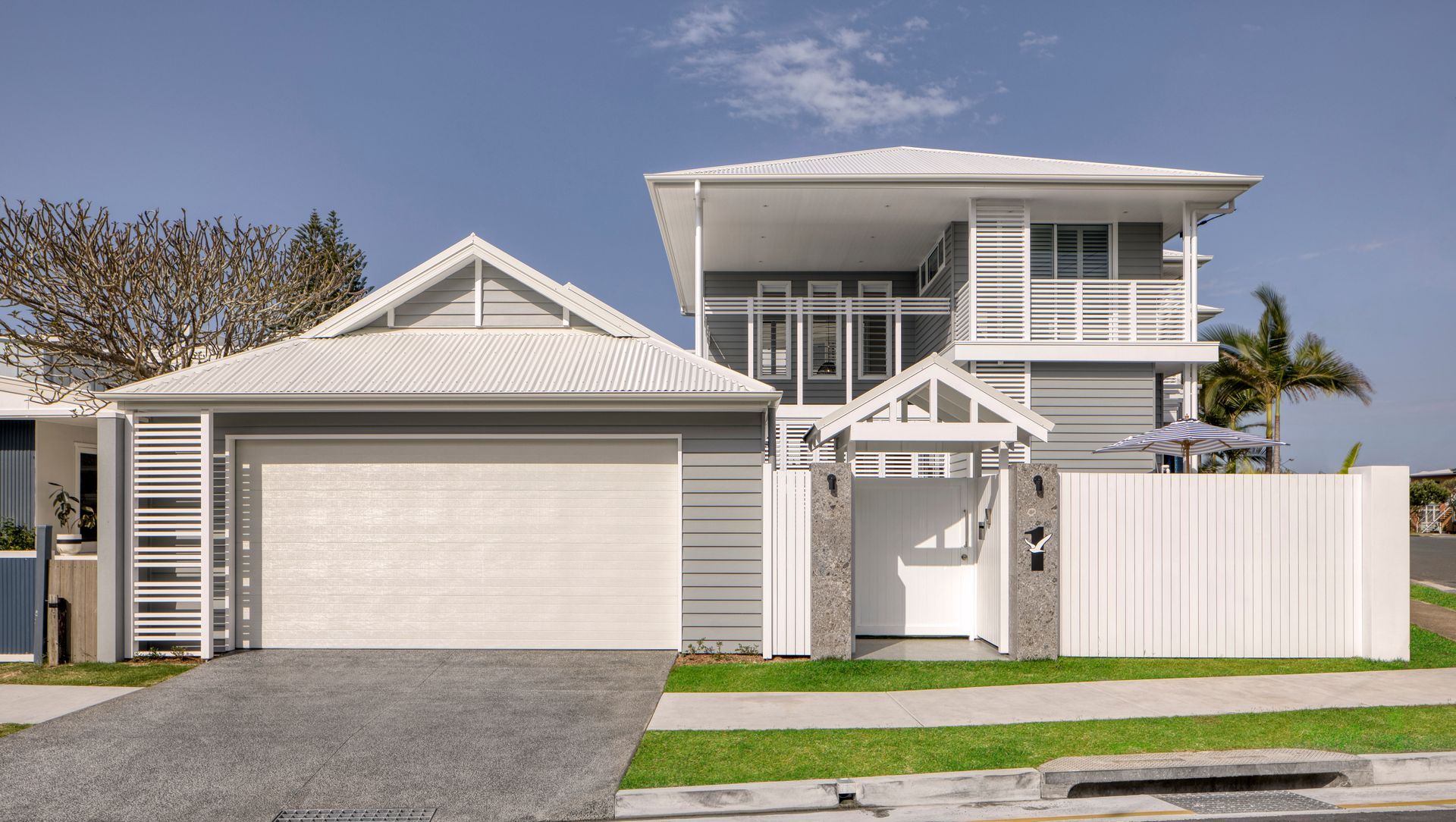 Seagull Avenue Residence banner