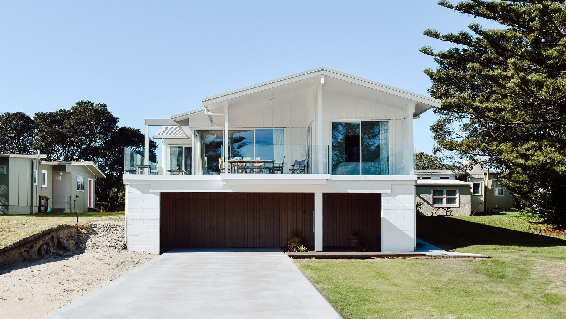 Diana Ave New Build banner