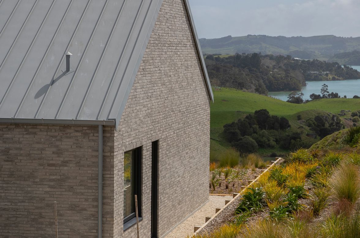 Ahuru - Passive House Plus, Raglan