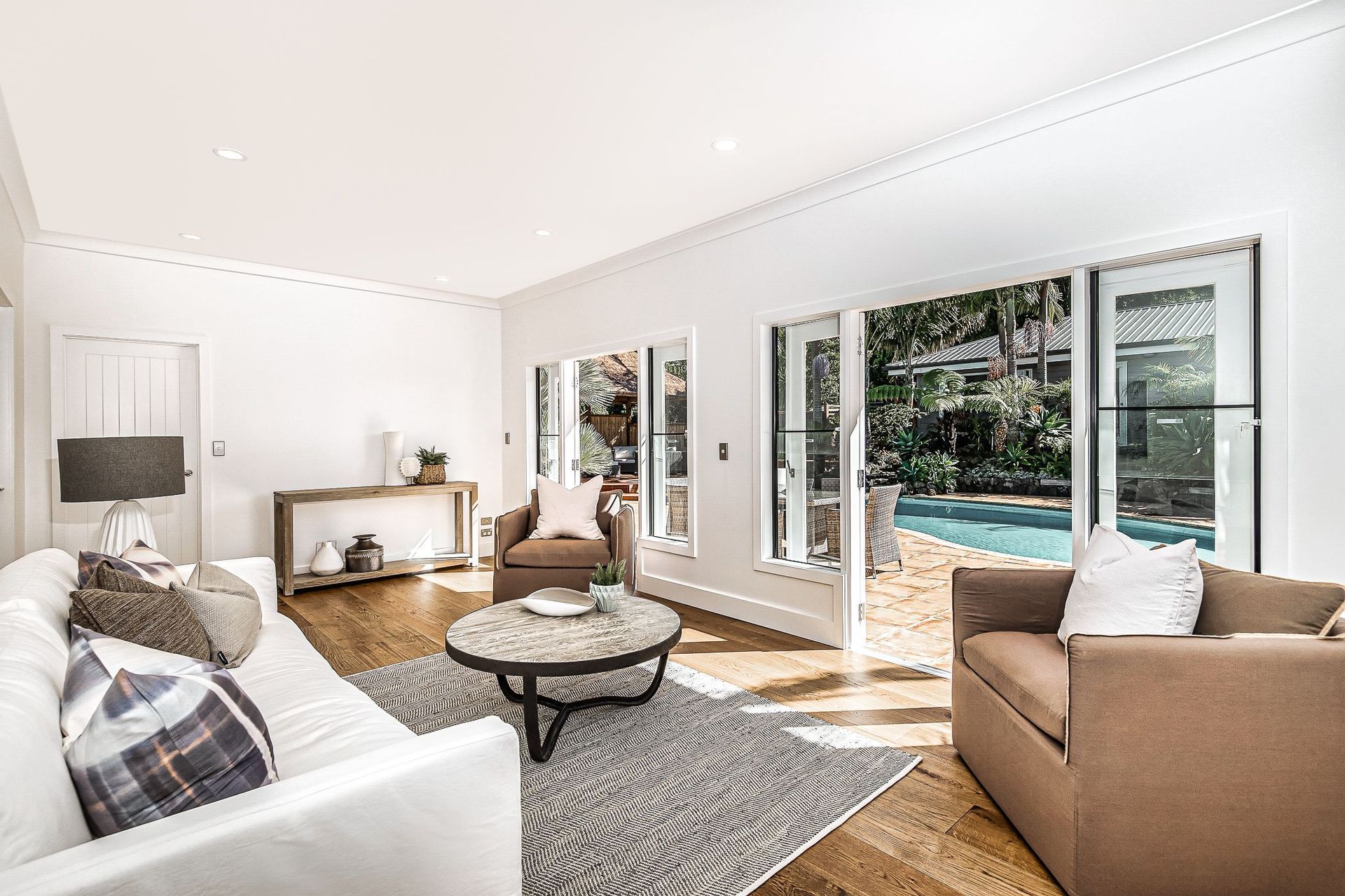 Sandspit Beach House