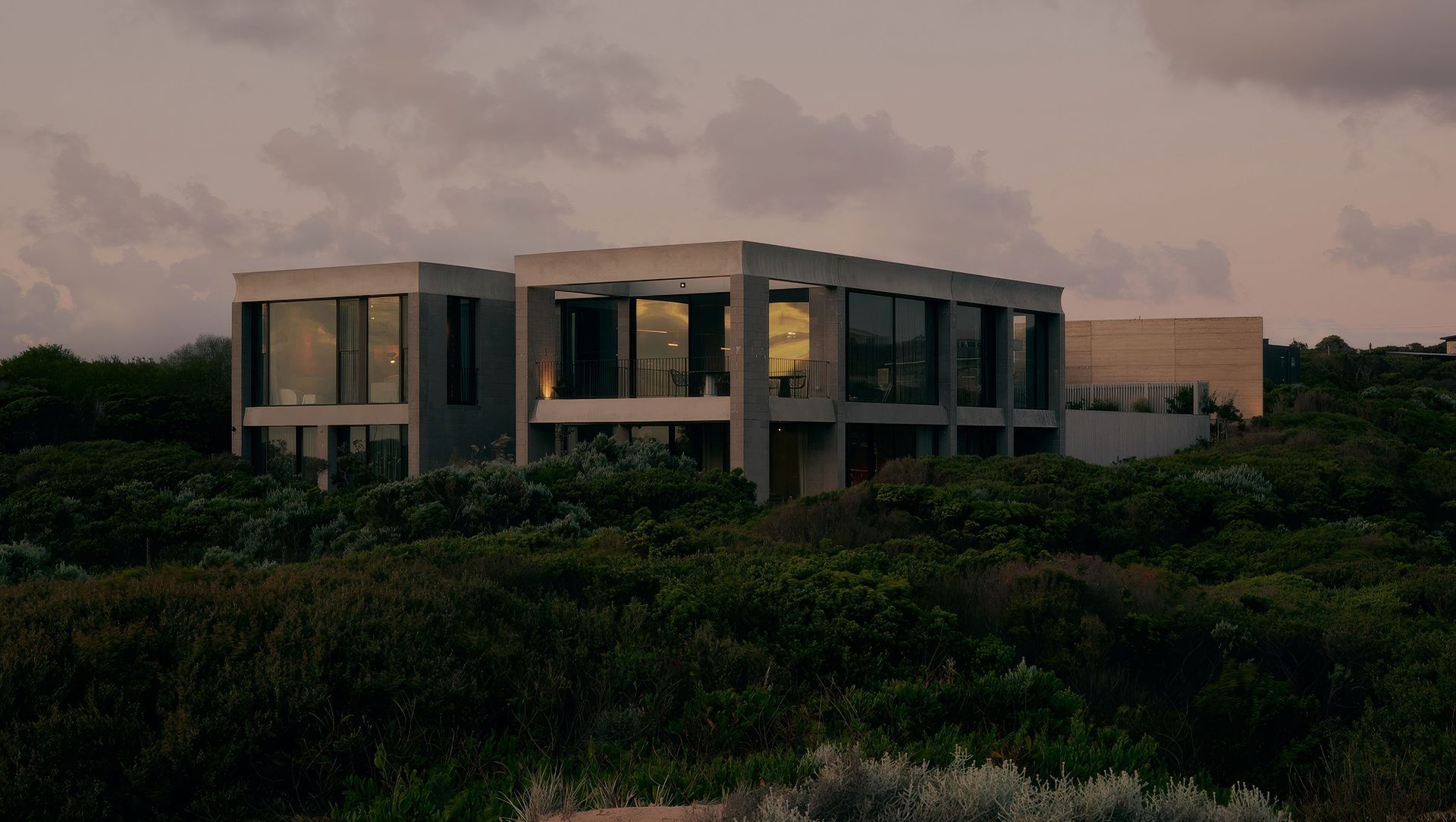 Grounded House banner