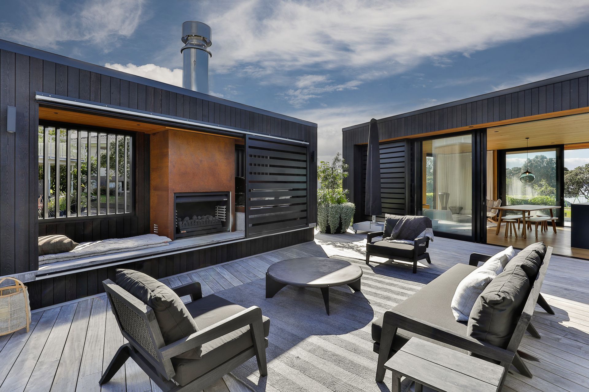 Snells Beach CoolHouse