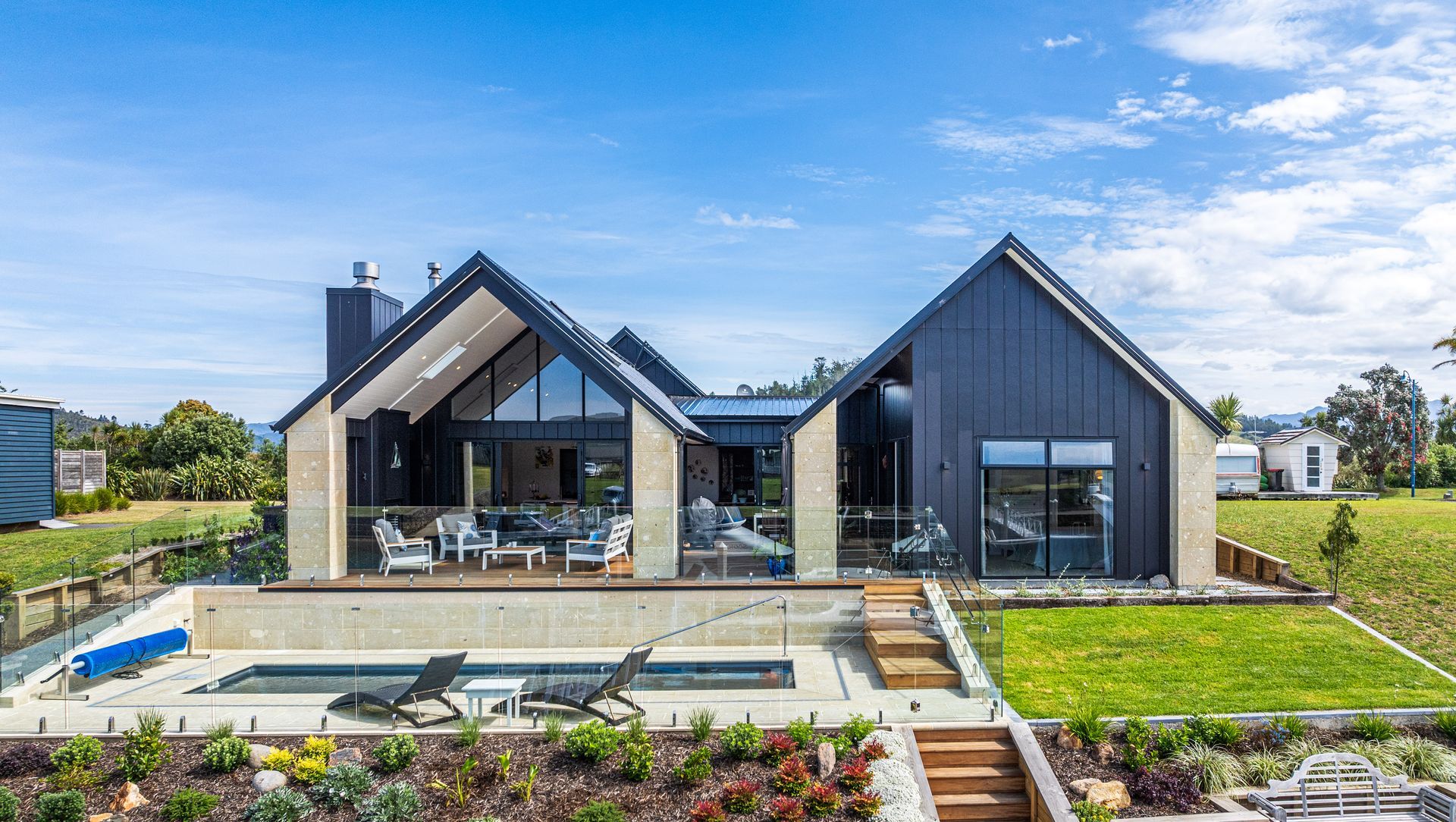 Landmark Living On The Waterways banner