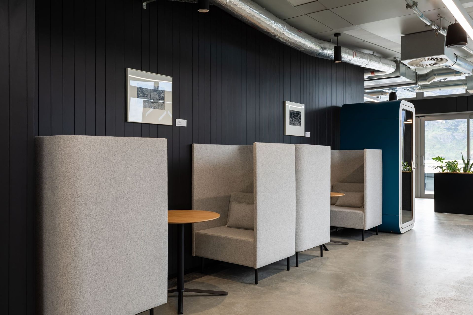 BNZ Partner Centre Queenstown by Warren and Mahoney