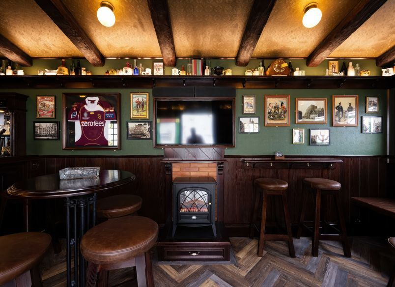 The Little Highland Tavern