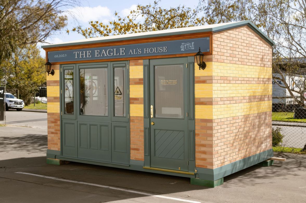 The Eagle, Al’s House