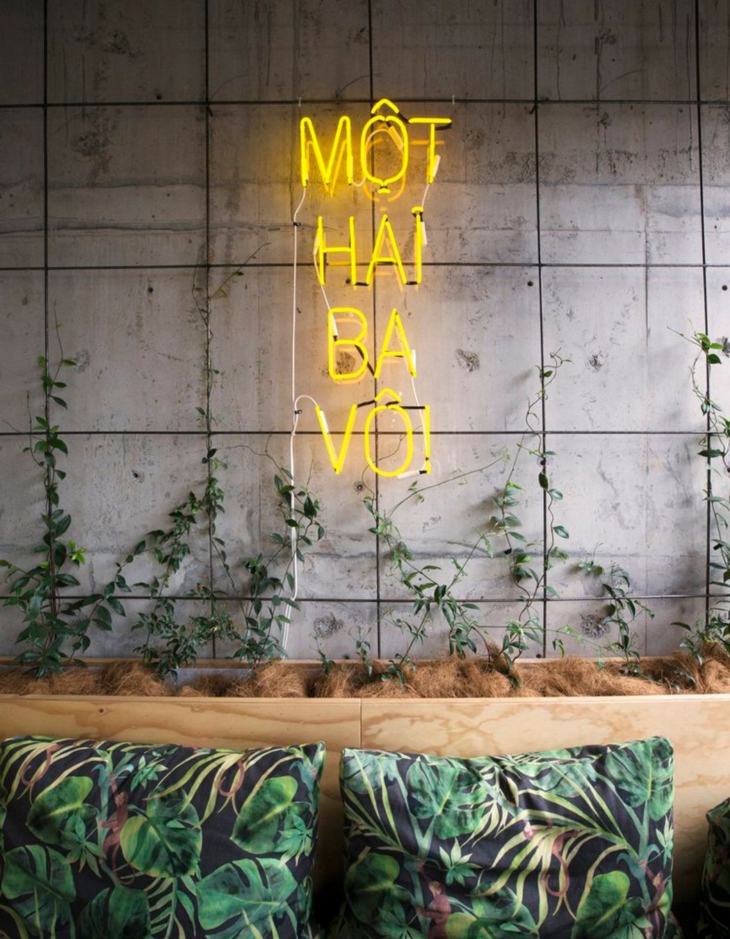 Banh Mi Caphe - Shelving and Signage Backdrop