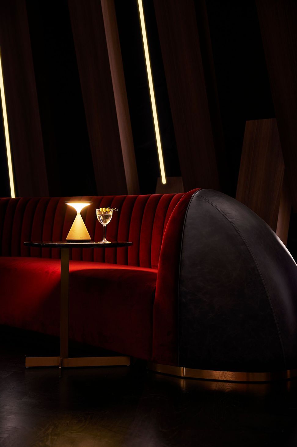 Curious Bar